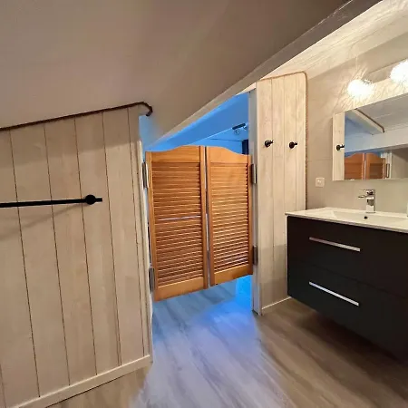 Marine De Sant'ambroggio Apartment