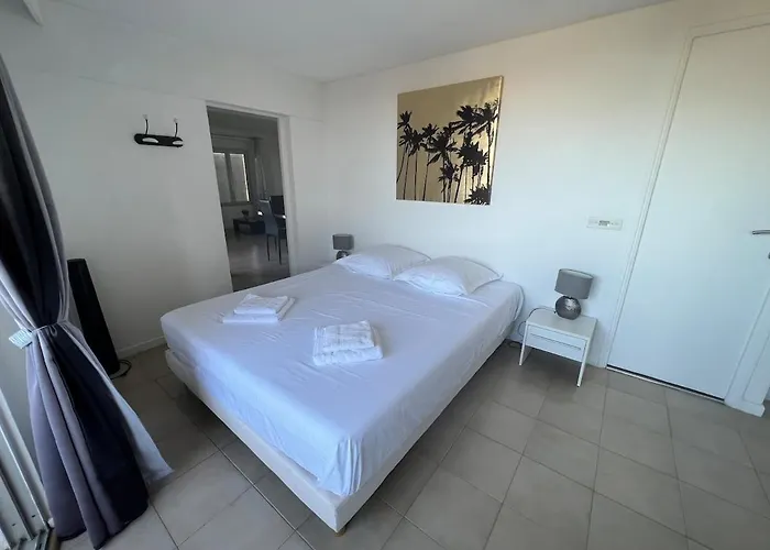 Marine De Sant'ambroggio *