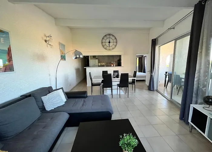 Marine De Sant'ambroggio Apartamento